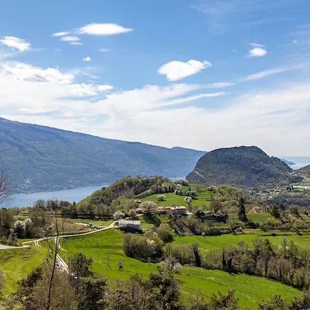 Bocca Nevese Pino Vakantieboerderij