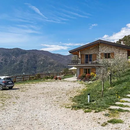 Vakantieboerderij Bocca Nevese Pino *